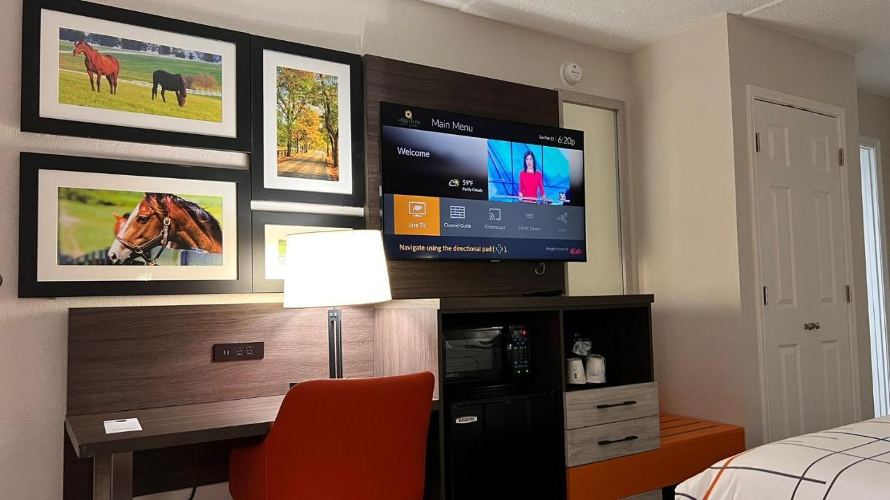 La Quinta Inn Lexington-Horse Park Extérieur photo